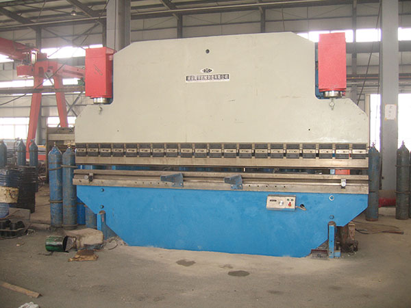 折彎機 拷貝.jpg